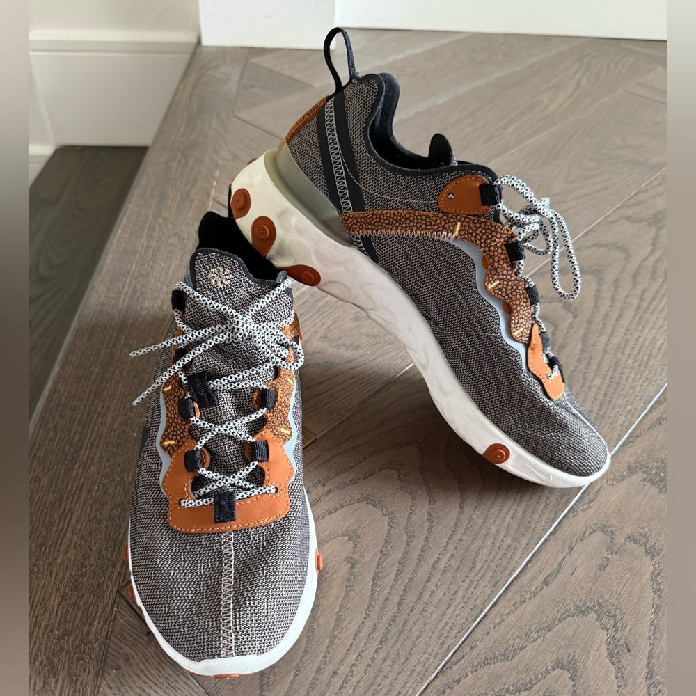 Nike Men size: 9.5
